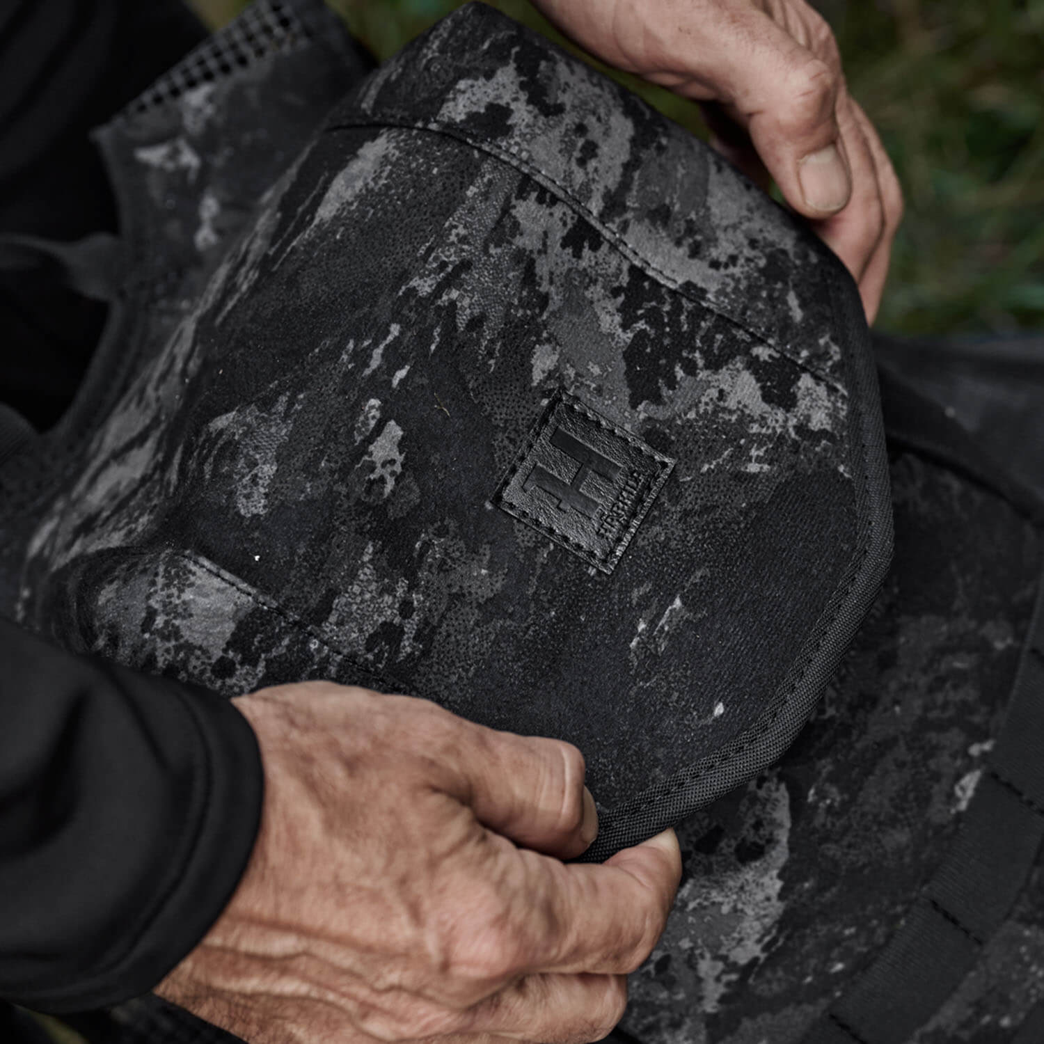 Härkila 12-Liter-Rucksack Noctyx (AXIS MSP Black)